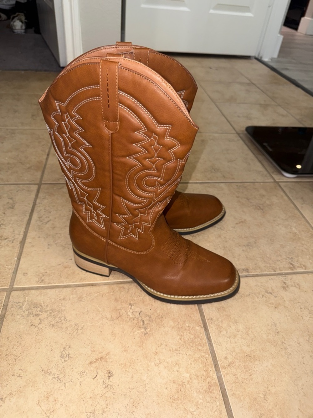 Tan Western Cowboy Boots with White Stitching
